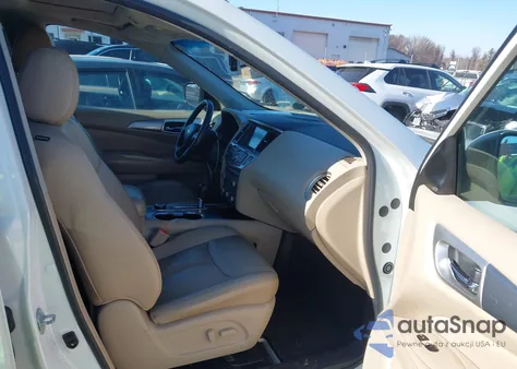 2017 Nissan Pathfinder Sl z USA, uszkodzony, nr VIN 5N1DR2MM4HC635809